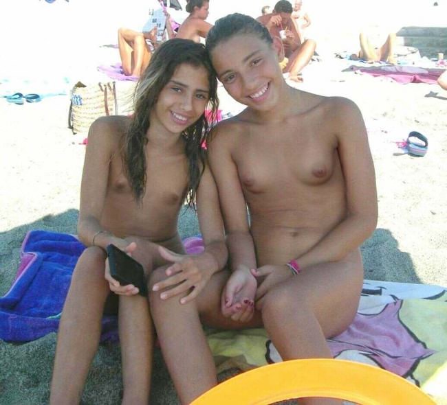 Girls naturists photos - youth and beauty [Naturism Archiv]